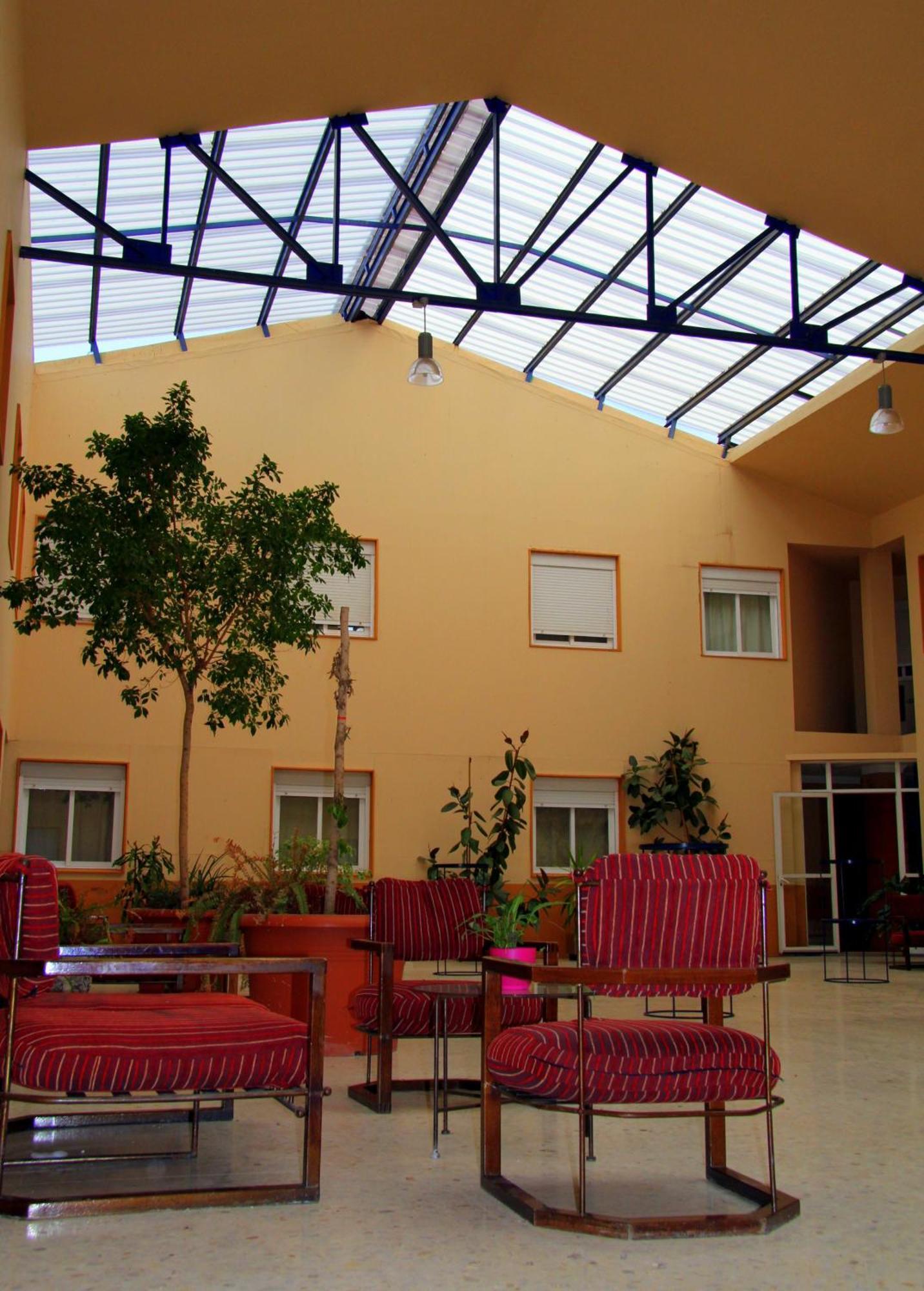 Ahc Hoteles Caces المظهر الخارجي الصورة