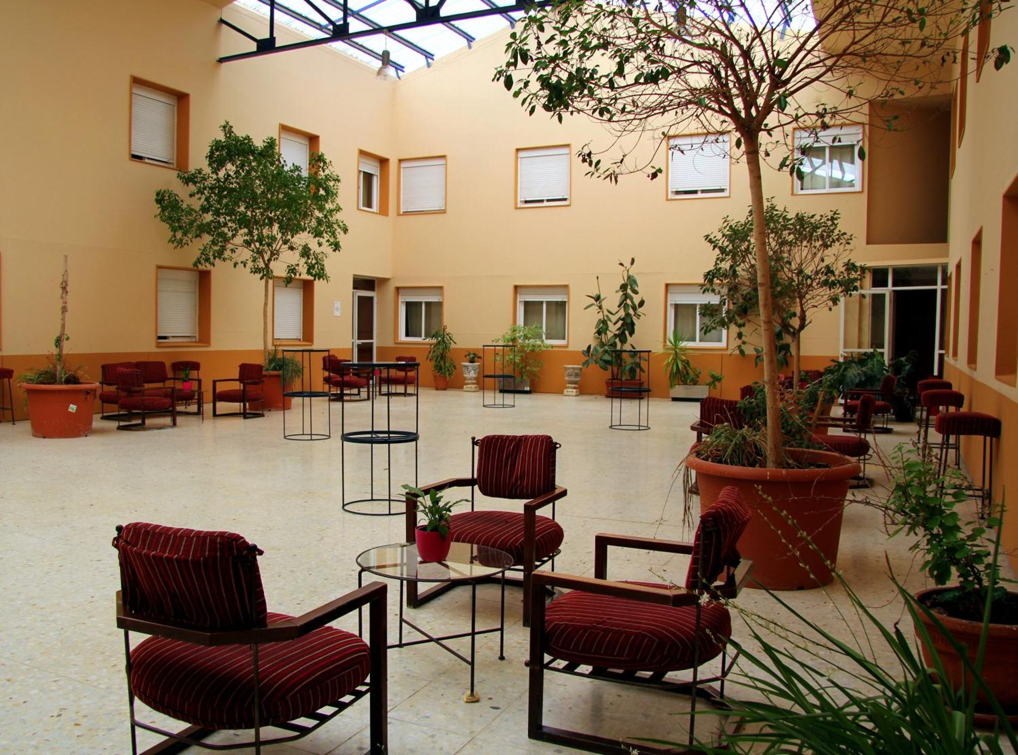 Ahc Hoteles Caces المرافق الصورة