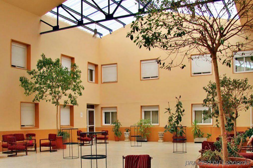 Ahc Hoteles Caces المظهر الخارجي الصورة
